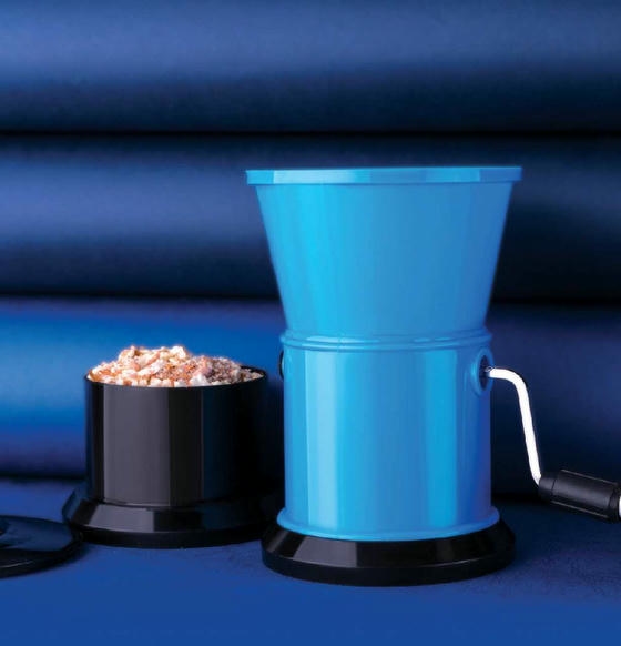 Plastic Round Chilly Cutter